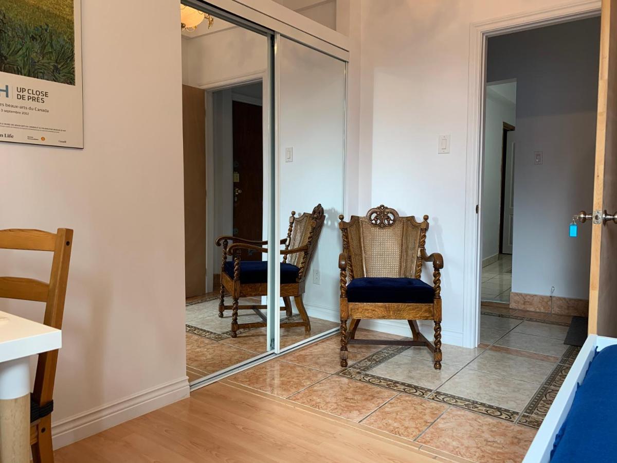 Chambres El Mediterraneo Rooms Montreal Luaran gambar