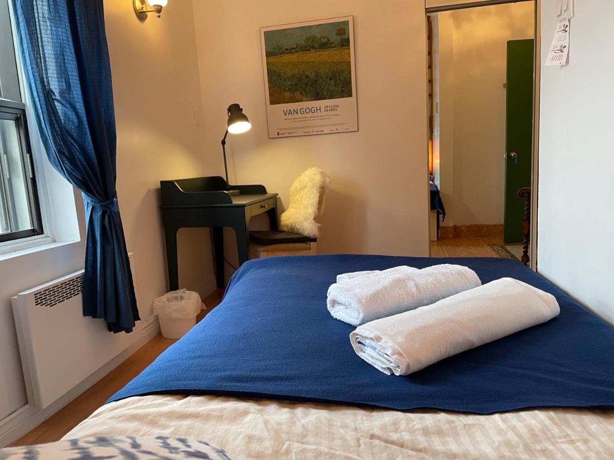 Chambres El Mediterraneo Rooms Montreal Luaran gambar