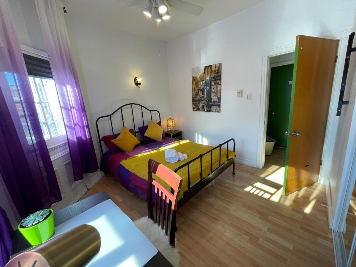 Chambres El Mediterraneo Rooms Montreal Luaran gambar