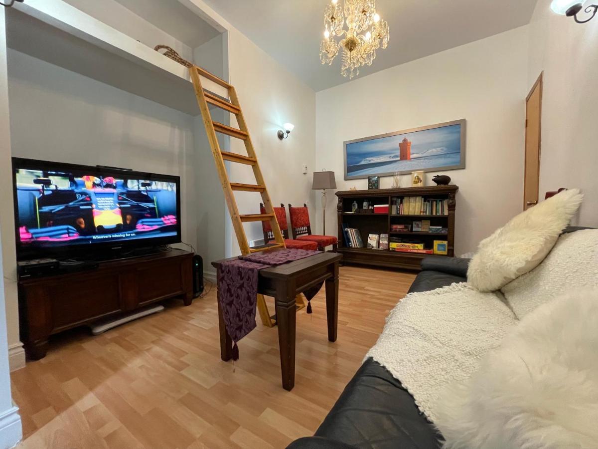 Chambres El Mediterraneo Rooms Montreal Luaran gambar